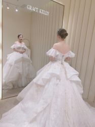 -GRACE KELLY婚纱与礼服(天津店)