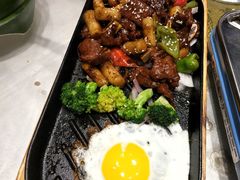 铁板牛柳-大街小巷民俗酒店(仁和中路店)