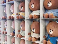 -LINE FRIENDS Garosu-gil Flagship Store