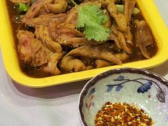 -霄汉牛三鲜湖北砂锅菜(万松园2店)
