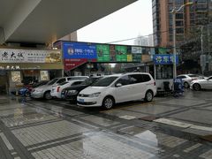 -东宝兴路站-停车场