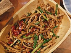 -雀舞云南菜(天津天河城购物中心店)