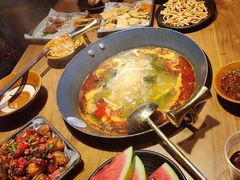 -贵厨酸汤牛肉(汇金星力城店)