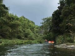 -仙山谷激浪漂流