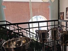 -LESCEDARS Brasserie Bistro香柏树