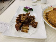 -怡园饭店-餐厅(四望亭店)