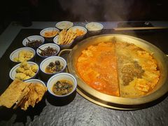 -九鼎轩脆毛肚火锅(南京东路店)