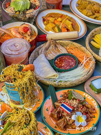 来重庆一定要吃的泰式大排档人均40好吃哭!