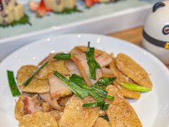 -嫩芽 ·地道重庆菜(十八梯露台夜景店)