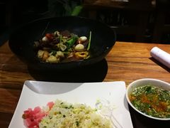 -万记麻辣烫国展总店