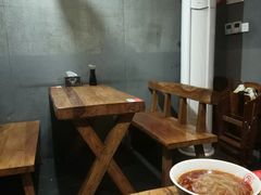 -万记麻辣烫国展总店
