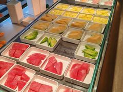 -涨巢·潮玩水疗局