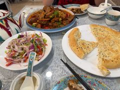 -汗腾格里·风味餐厅(新疆驻京办店)