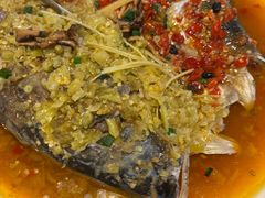剁椒鱼头-嘉丰湘菜馆(芳群园店)