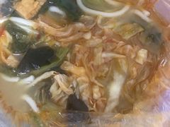 -二钢串叔麻辣烫(华龙大厦店)