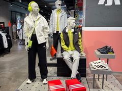 -adidas(滔搏朝阳大悦城店)