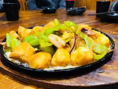 -老东镇啤酒屋海鲜加工·蒸汽海鲜·海鲜烧烤(台东店)