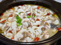 微辣的酸菜鱼片-周渝食惦酸菜鱼(青浦店)