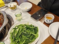 -乡土特色.冷锅鱼.牦牛肉汤锅