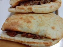 -宝光熏肉鞋底火烧(新街口店)