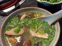 -菌自由丨野生菌火锅特色庭院餐厅(丽江古城店)