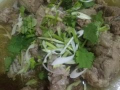 -穆豪麦蒸碗羊羔肉