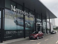 -南宁恒信之星奔驰4S店(西乡塘店)