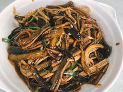-明呈黄鱼面馆(斜土路店)
