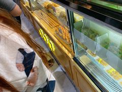 面包甜点陈列柜-鲍师傅糕点(春熙路店)
