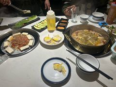 -菌之家·专业纯野生菌火锅·特色炒菌
