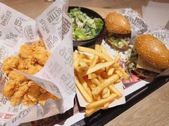 -The Habit Burger Grill 哈比特汉堡(复兴soho店)