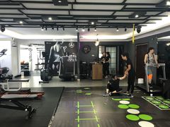 -简·无界健身工作室·运动康复·体态(石厦店)