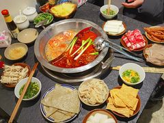 -四小区火锅·巷子里的重庆火锅(花照壁店)