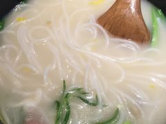 -云海肴·汽锅鸡·云南代表菜(天山百盛优客店)