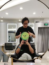 点击看大图 -八佰伴8008星级形象店