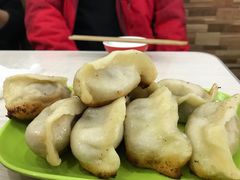 锅贴-珊珊小笼馆(仙霞路店)