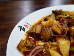 新疆大盘鸡-清真·伊清阁餐厅