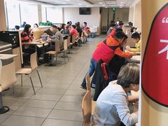 大堂-麦当劳(军博店)