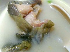 -咕嘟草帽鱼·牛奶一样的鲜鱼汤(包河万达广场创始店)