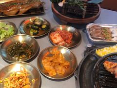 -轻烧烤肉(光谷步行街店)
