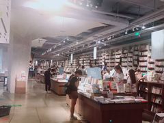 -方所(华润万象城店)