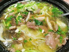 跷脚牛肉-谢老五跷脚牛肉·非遗传承店