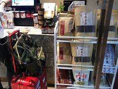 -蓉李记成都名小吃(罗湖火车站店)