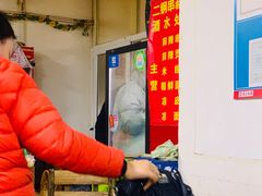 -二钢串叔麻辣烫(华龙大厦店)