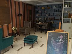 -白玉兰商务酒店(曲阜三孔景区春秋西路店)