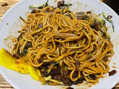 韩式炸酱面-吴草鸡爪오초닭발韩食堂(融恒盈嘉中心店)