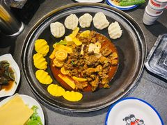 -缘福乡村铁锅炖民宿(八达岭店)