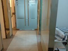 -瑞尔齿科(上海长风大悦城店)