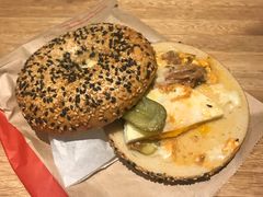 手撕猪肉贝果-星巴克臻选(南京艾尚天地店)