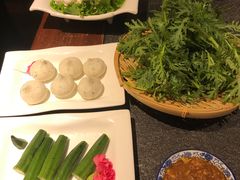 -大匠工房古船木艺术餐厅·猪肚鸡专门店(长白仙岛店)
